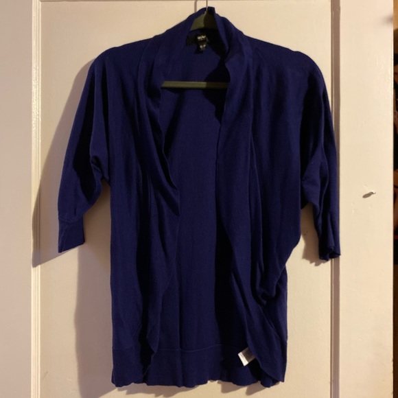 Quarter sleeve cardigan - Picture 2 of 2